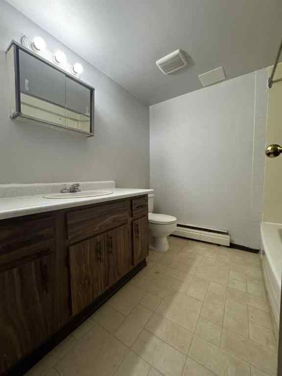 MLS® A2206605 - Unit #211 5117 44 Street  in NONE High Prairie, Rental