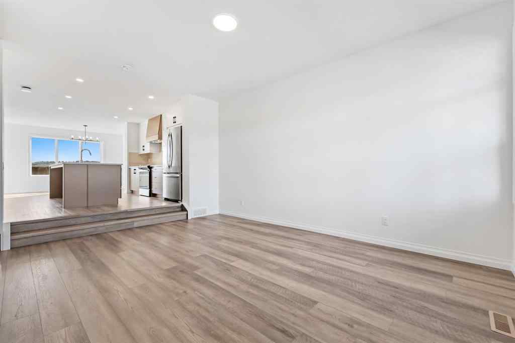 MLS® A2206779 - 898 Wolf Willow Boulevard SE in Wolf Willow Calgary, Residential