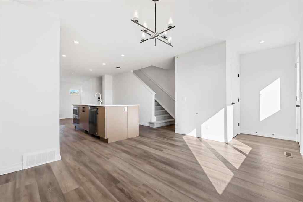 MLS® A2206779 - 898 Wolf Willow Boulevard SE in Wolf Willow Calgary, Residential