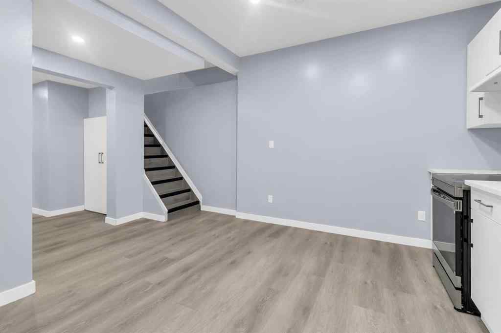 MLS® A2206806 - 111 Pinemill Mews NE in Pineridge Calgary, Residential