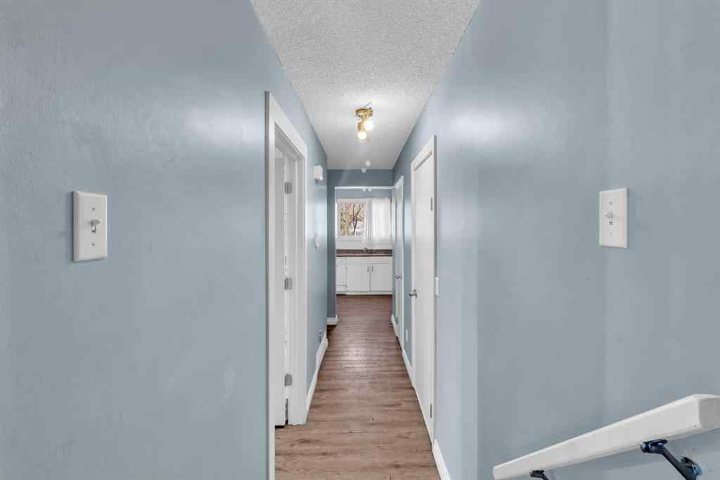 MLS® A2206806 - 111 Pinemill Mews NE in Pineridge Calgary, Residential