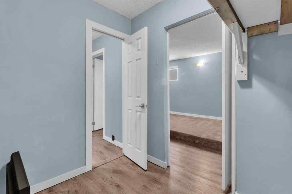 MLS® A2206806 - 111 Pinemill Mews NE in Pineridge Calgary, Residential