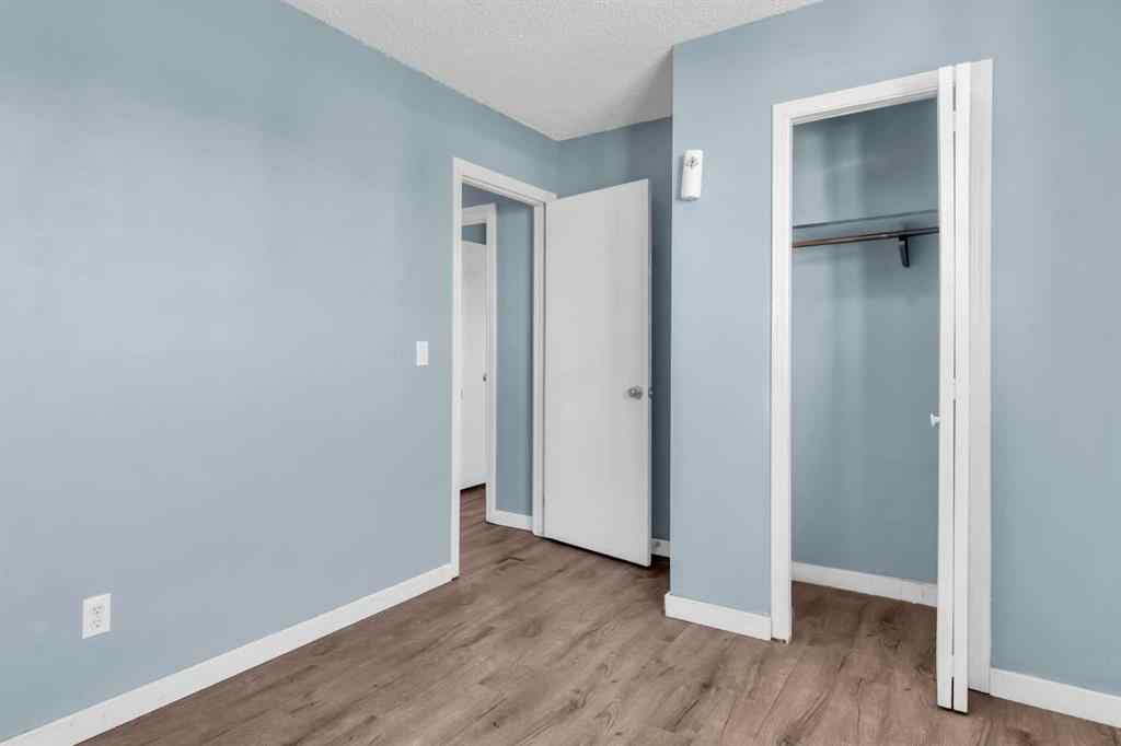 MLS® A2206806 - 111 Pinemill Mews NE in Pineridge Calgary, Residential