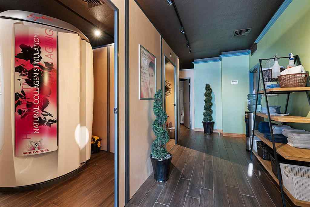 MLS® A2207063 - 4820 50 Avenue  in West Commercial Lloydminster, Commercial