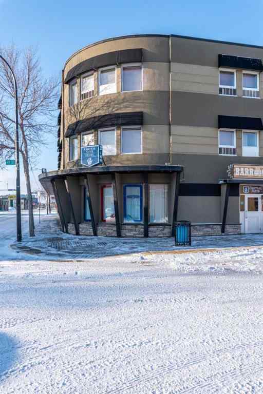 MLS® A2207063 - 4820 50 Avenue  in West Commercial Lloydminster, Commercial