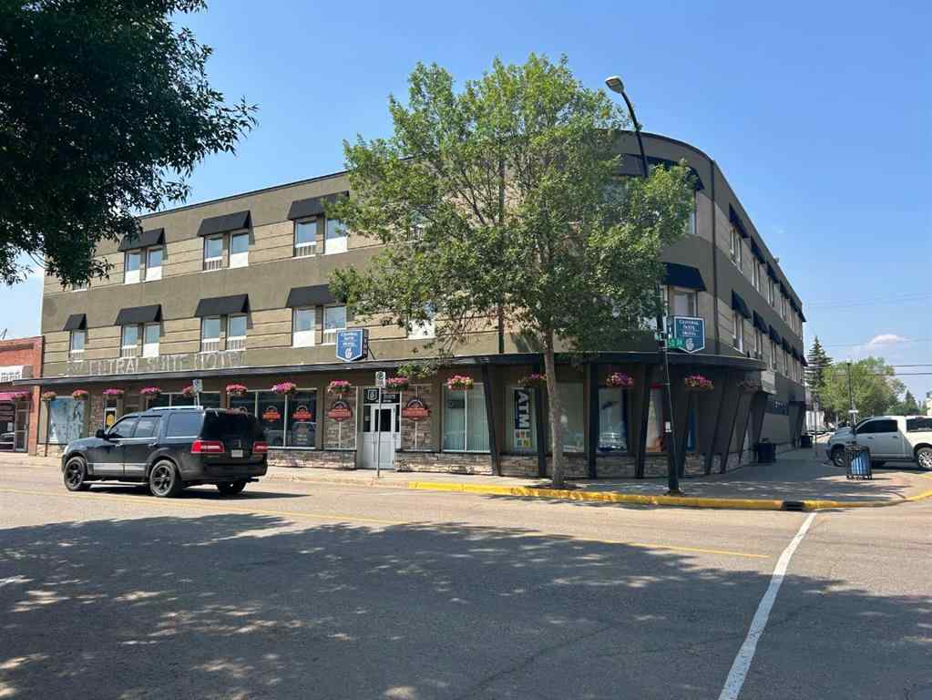 MLS® A2207063 - 4820 50 Avenue  in West Commercial Lloydminster, Commercial
