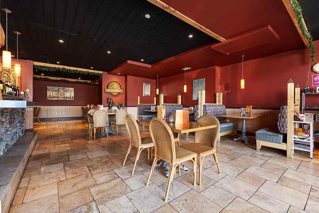 MLS® A2207063 - 4820 50 Avenue  in West Commercial Lloydminster, Commercial
