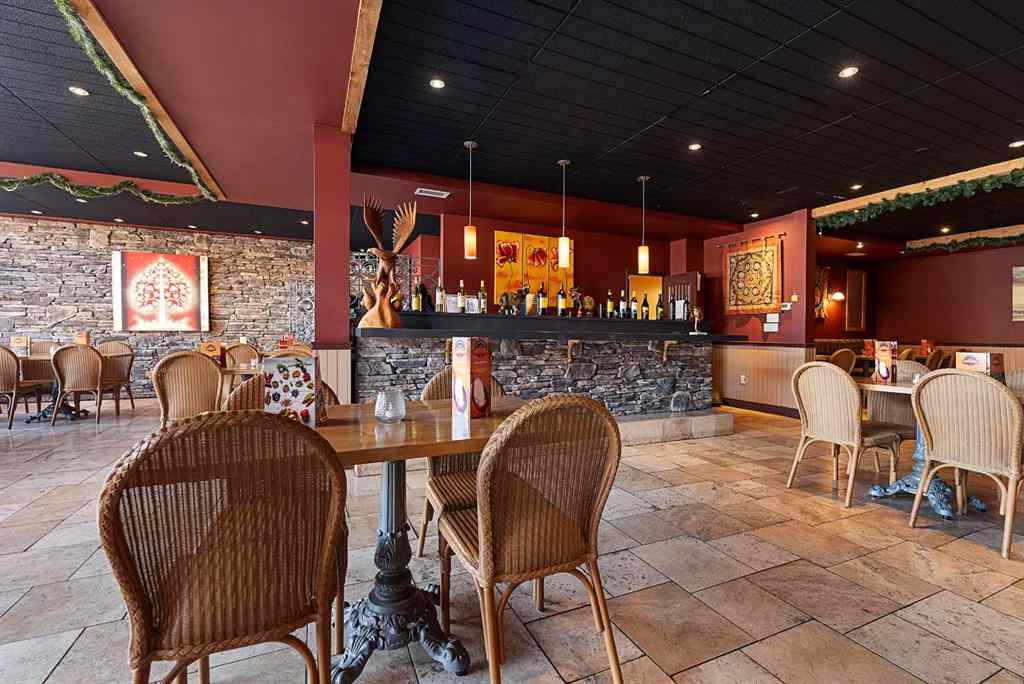 MLS® A2207063 - 4820 50 Avenue  in West Commercial Lloydminster, Commercial