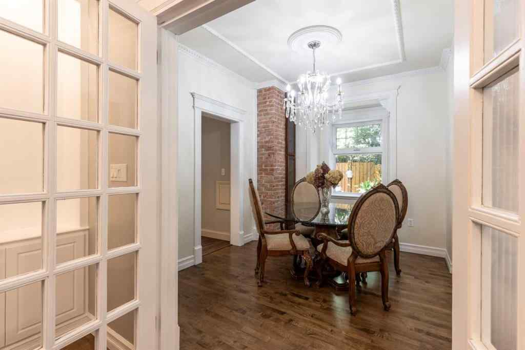 MLS® A2207074 - 127 1 Street SW in SW Hill Medicine Hat, Residential
