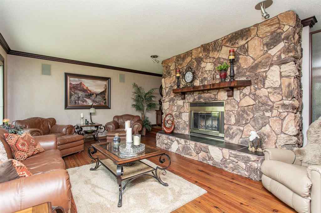 MLS® A2207098 - 38212 Range Road 252   in NONE Rural Lacombe County, Residential