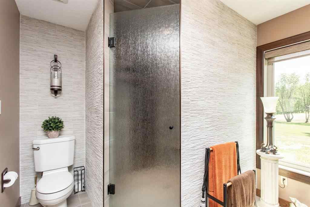 MLS® A2207098 - 38212 Range Road 252   in NONE Rural Lacombe County, Residential