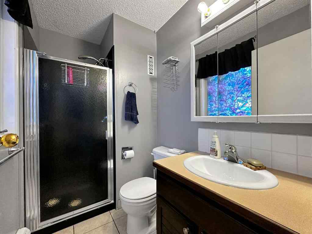 MLS® A2207109 - 4433 51 Avenue  in NONE Valleyview, Residential