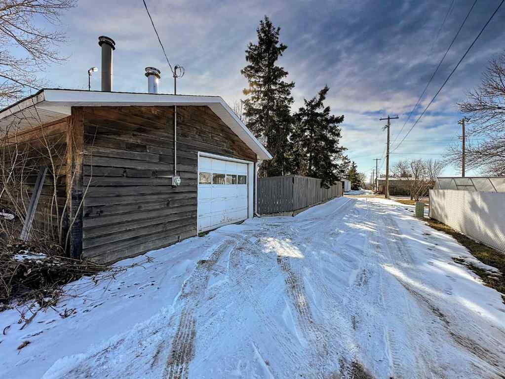 MLS® A2207109 - 4433 51 Avenue  in NONE Valleyview, Residential