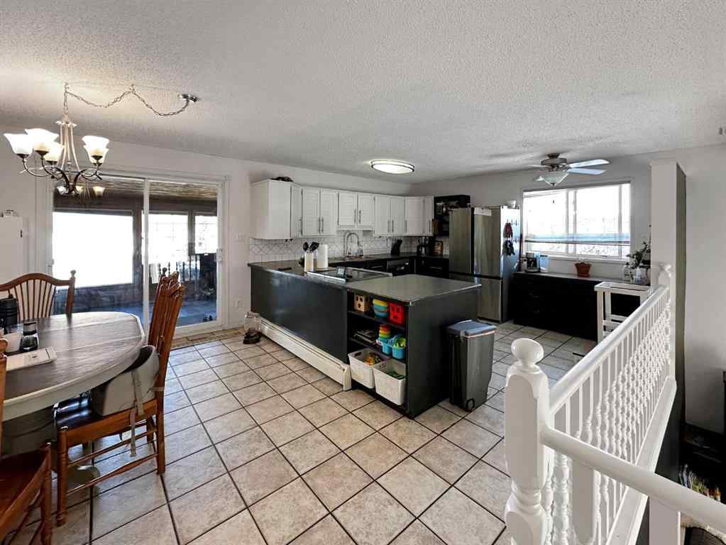 MLS® A2207109 - 4433 51 Avenue  in NONE Valleyview, Residential