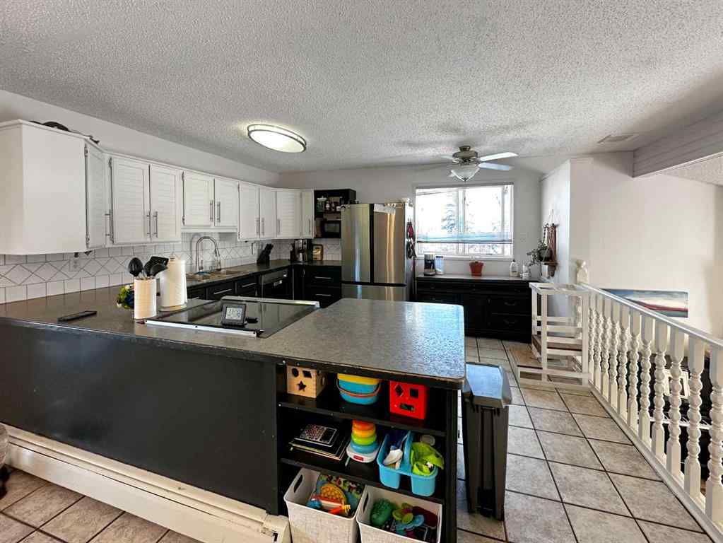 MLS® A2207109 - 4433 51 Avenue  in NONE Valleyview, Residential