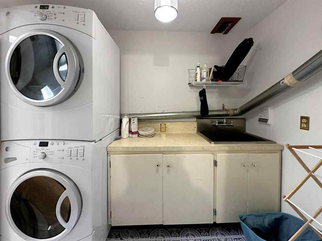 MLS® A2207109 - 4433 51 Avenue  in NONE Valleyview, Residential