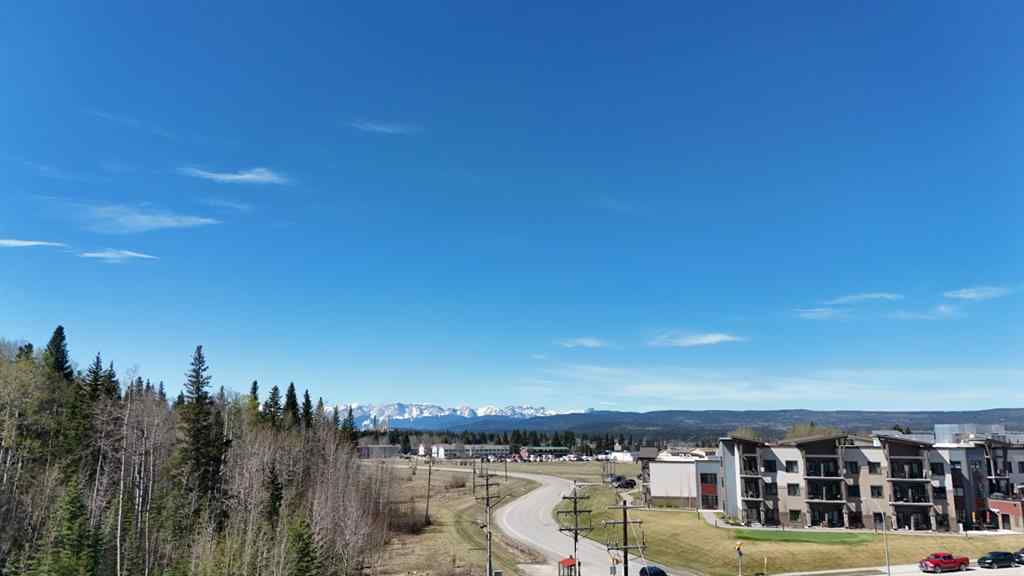 MLS® A2207113 - 326B BOUTIN Avenue  in Hardisty Hinton, Residential