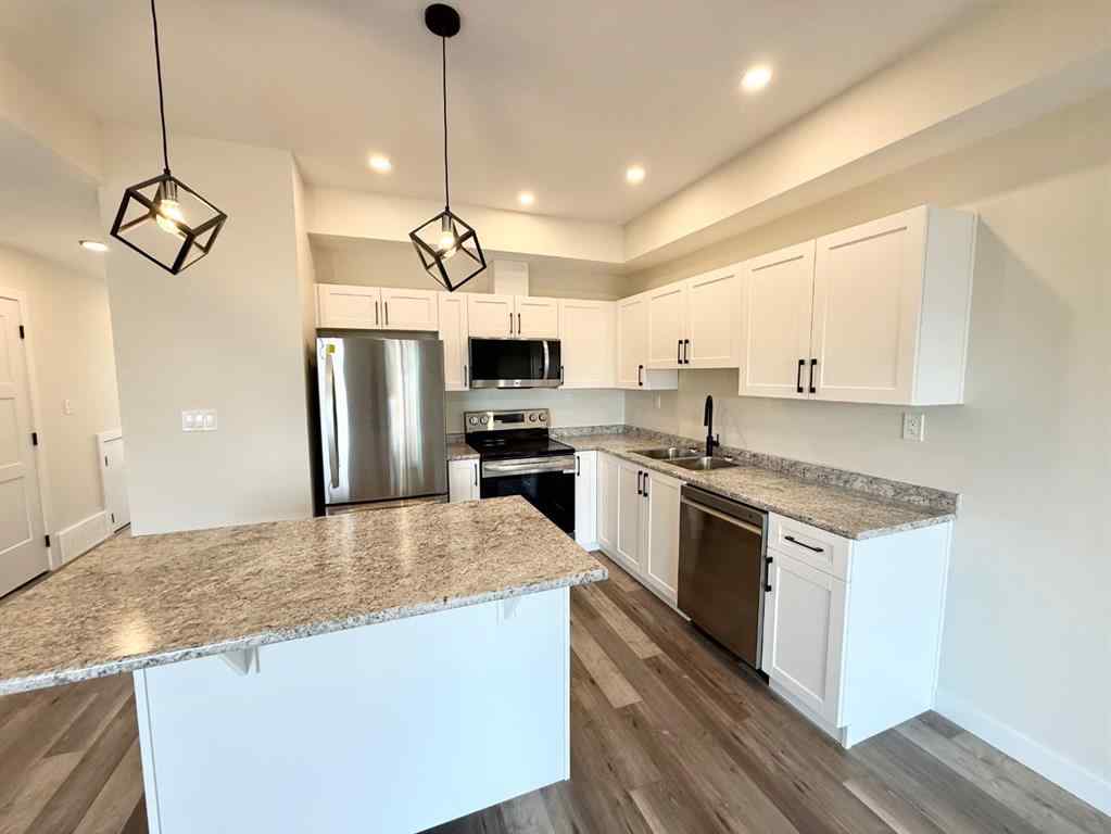 MLS® A2207113 - 326B BOUTIN Avenue  in Hardisty Hinton, Residential