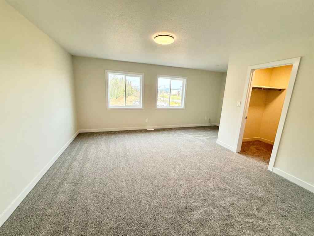 MLS® A2207113 - 326B BOUTIN Avenue  in Hardisty Hinton, Residential