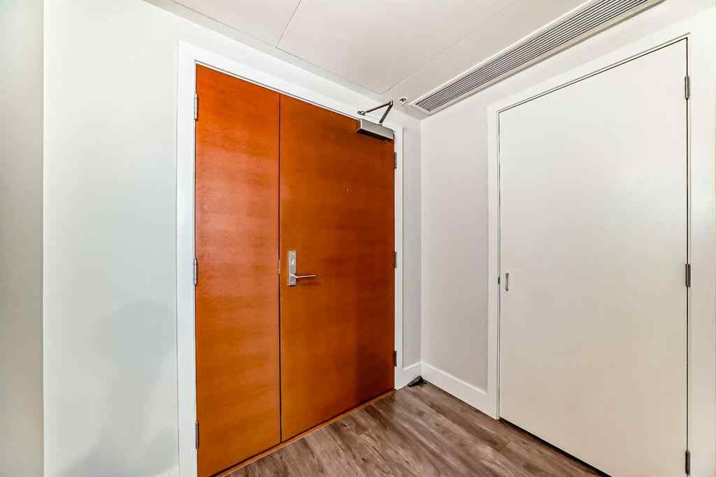 MLS® A2207149 - Unit #501 560 6 Avenue SE in Downtown East Village Calgary, Residential