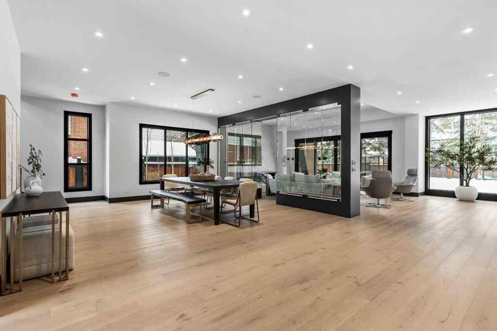 MLS® A2207173 - 1016 Beverley Boulevard SW in Bel-Aire Calgary, Residential