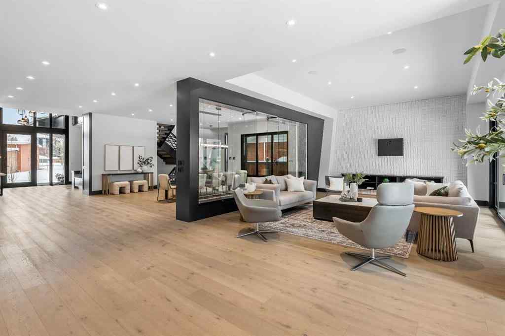 MLS® A2207173 - 1016 Beverley Boulevard SW in Bel-Aire Calgary, Residential