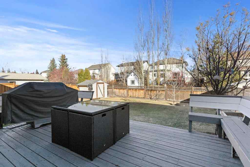 MLS® A2207180 - 17 Welch Crescent  in Downey Ridge Okotoks, Residential