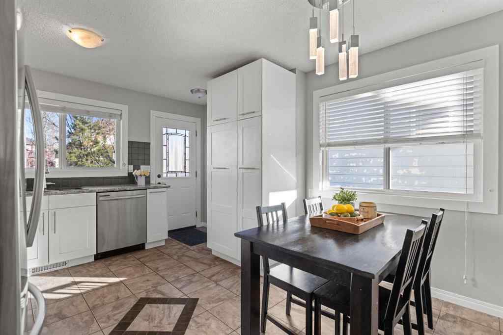 MLS® A2207180 - 17 Welch Crescent  in Downey Ridge Okotoks, Residential