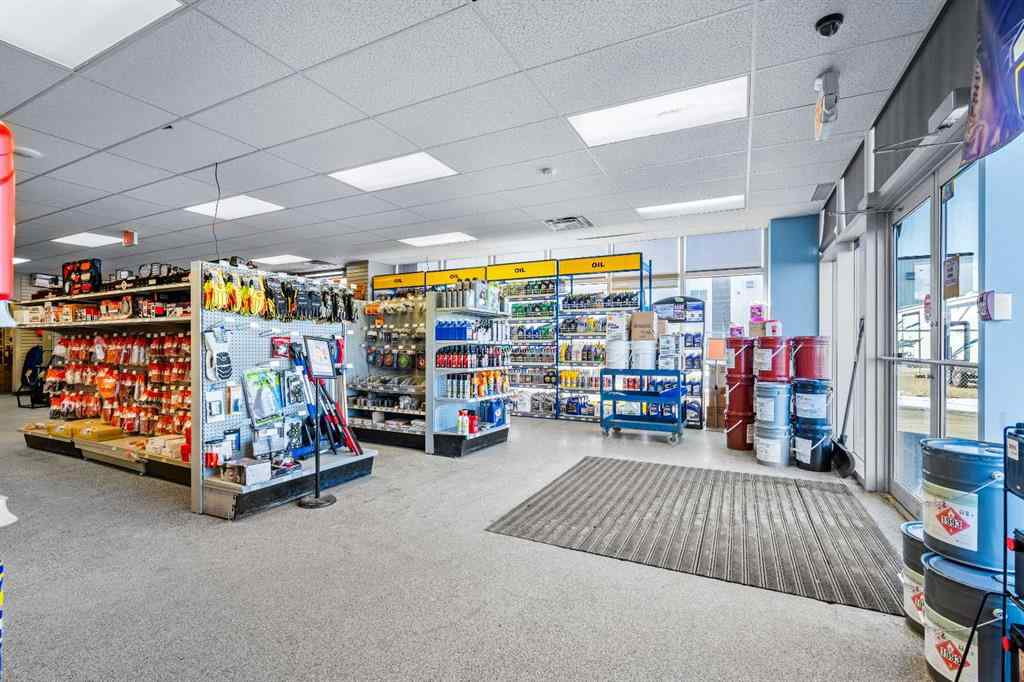 MLS® A2207197 - 5267 67 Avenue  in Hill Industrial Lloydminster, Commercial