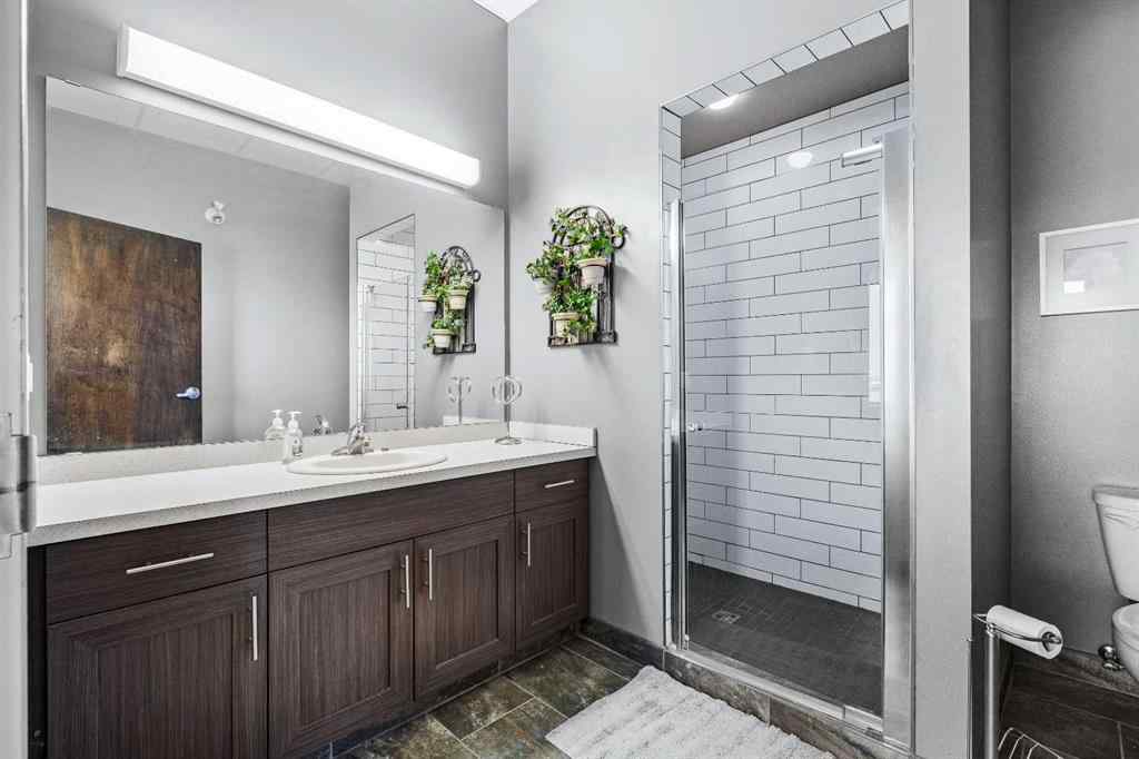 MLS® A2207204 - 5267 67 Avenue  in Hill Industrial Lloydminster, Commercial