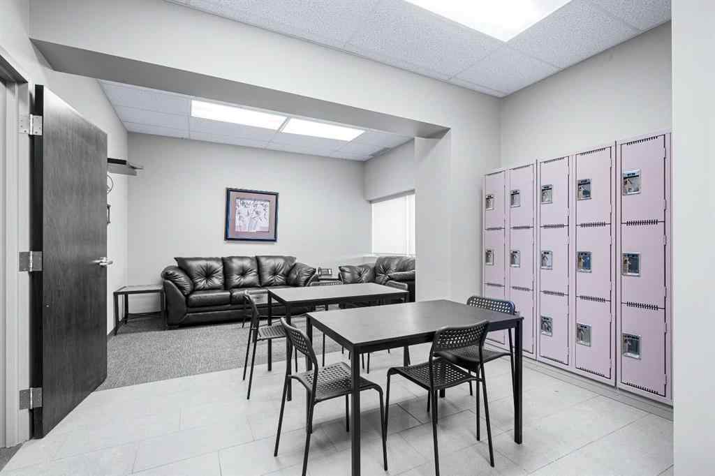 MLS® A2207204 - 5267 67 Avenue  in Hill Industrial Lloydminster, Commercial