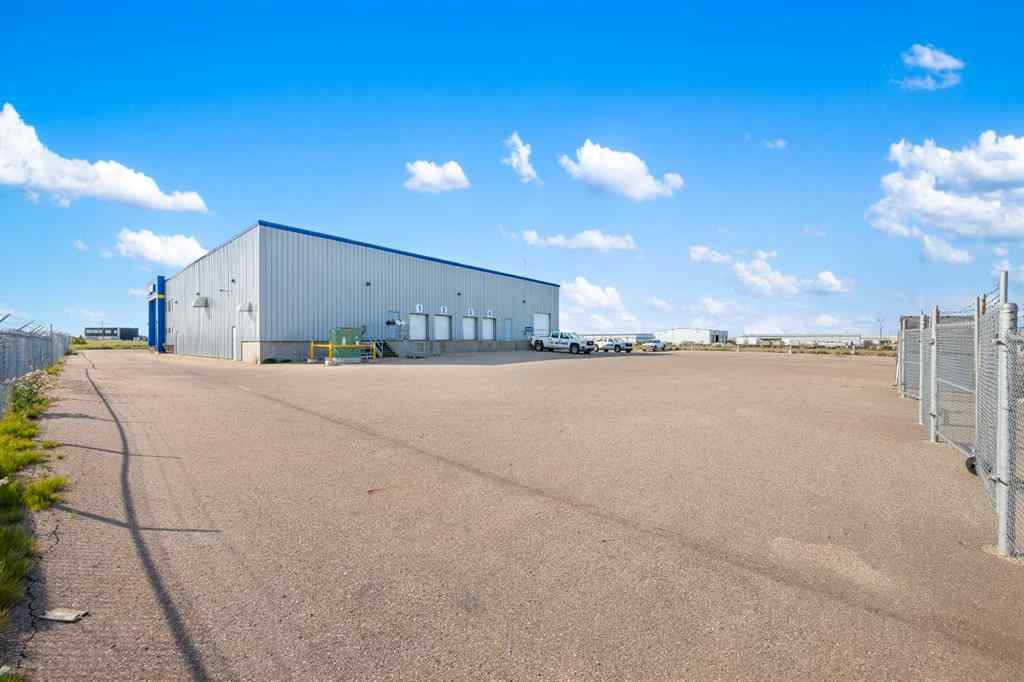 MLS® A2207204 - 5267 67 Avenue  in Hill Industrial Lloydminster, Commercial