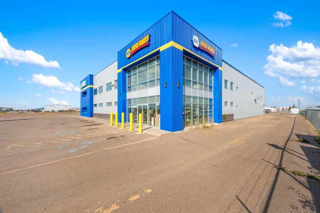 MLS® A2207204 - 5267 67 Avenue  in Hill Industrial Lloydminster, Commercial