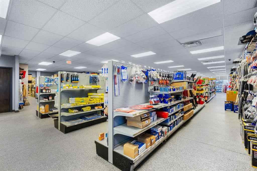 MLS® A2207204 - 5267 67 Avenue  in Hill Industrial Lloydminster, Commercial