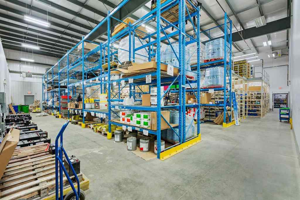 MLS® A2207204 - 5267 67 Avenue  in Hill Industrial Lloydminster, Commercial