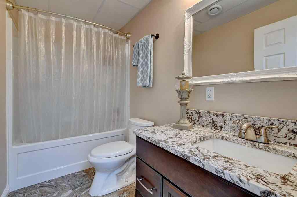 MLS® A2207239 - Unit #2 100011 Twp 722 Road  in NONE Rural Grande Prairie No. 1, County of, Residential
