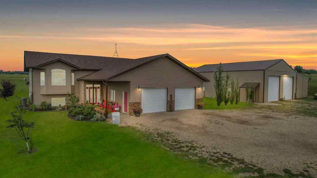 MLS® A2207239 - Unit #2 100011 Twp 722 Road  in NONE Rural Grande Prairie No. 1, County of, Residential