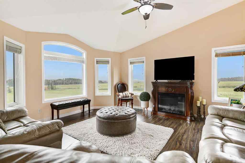 MLS® A2207239 - Unit #2 100011 Twp 722 Road  in NONE Rural Grande Prairie No. 1, County of, Residential