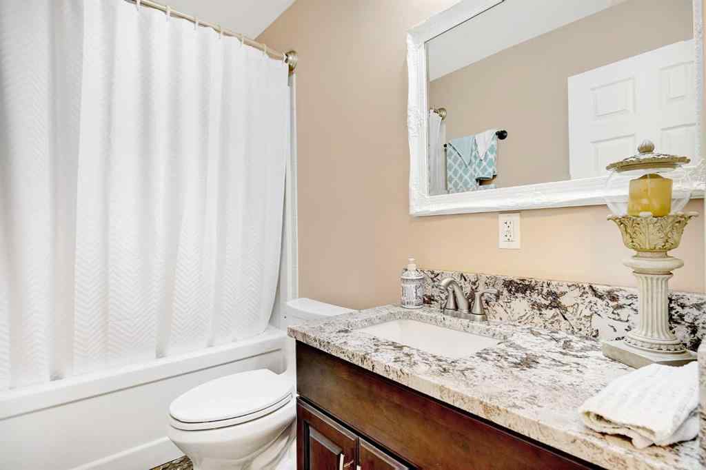 MLS® A2207239 - Unit #2 100011 Twp 722 Road  in NONE Rural Grande Prairie No. 1, County of, Residential