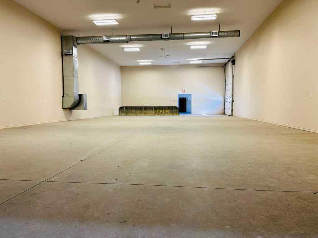 MLS® A2207277 - 10203B 123 Street  in Brochu Industrial Grande Prairie, Commercial