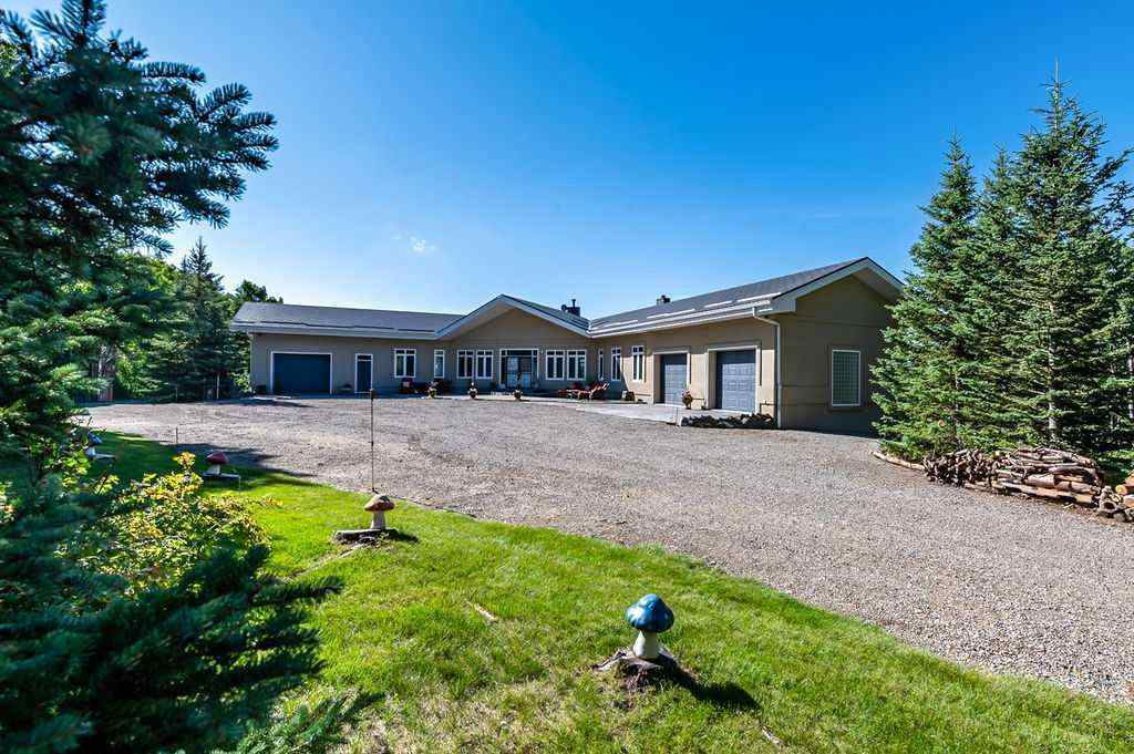 MLS® A2207297 - 224035 318 Avenue W in Millarville Ridge Rural Foothills County, Residential