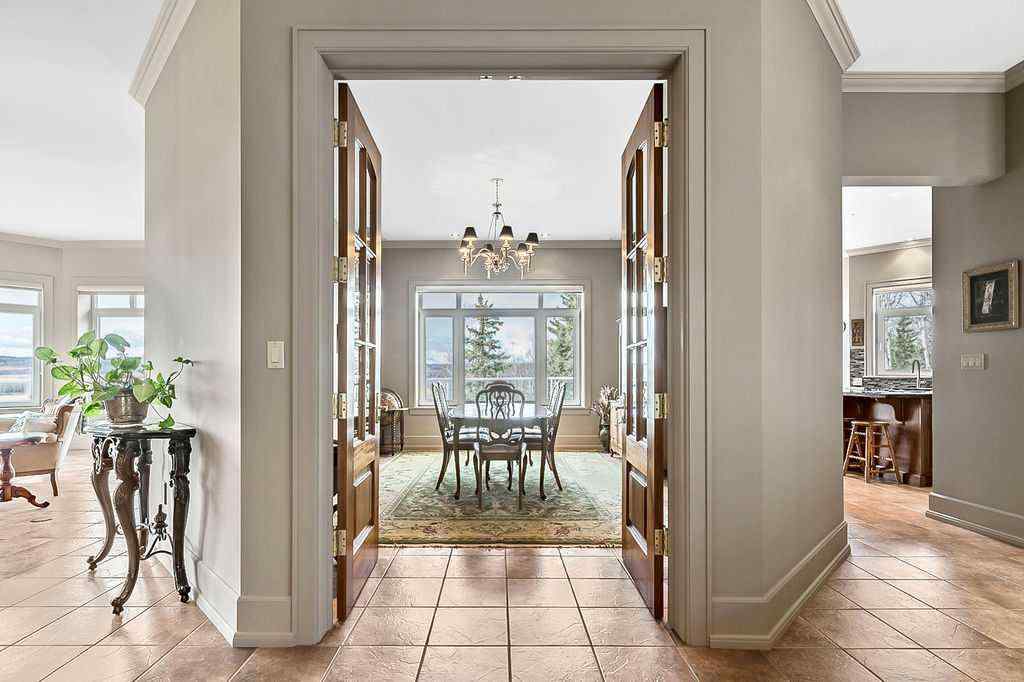 MLS® A2207297 - 224035 318 Avenue W in Millarville Ridge Rural Foothills County, Residential