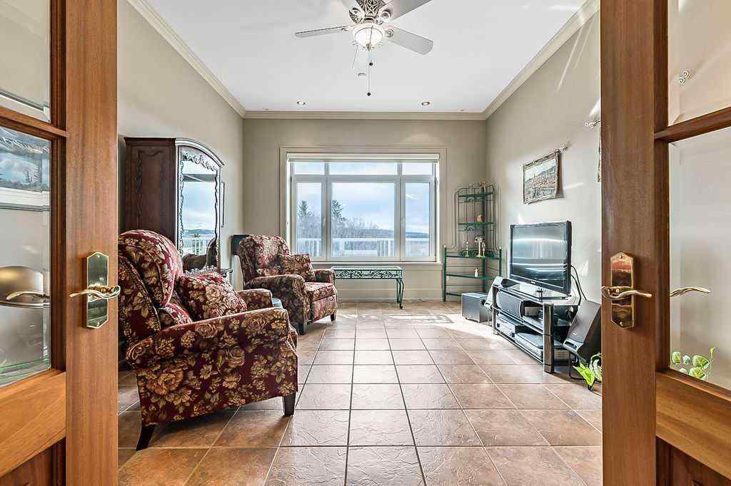 MLS® A2207297 - 224035 318 Avenue W in Millarville Ridge Rural Foothills County, Residential