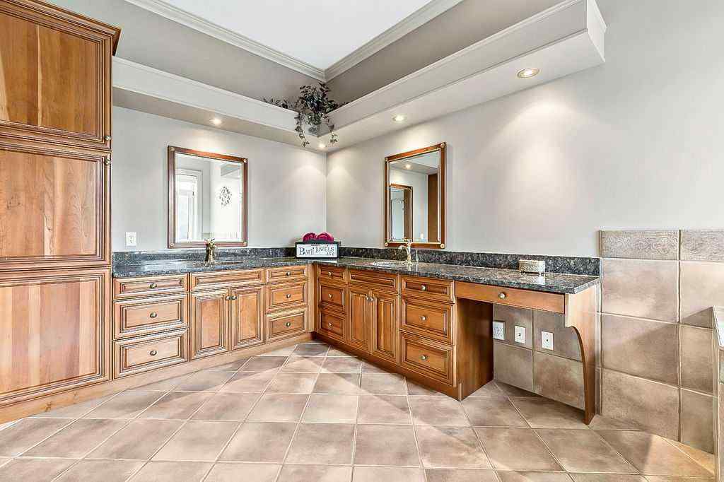 MLS® A2207297 - 224035 318 Avenue W in Millarville Ridge Rural Foothills County, Residential