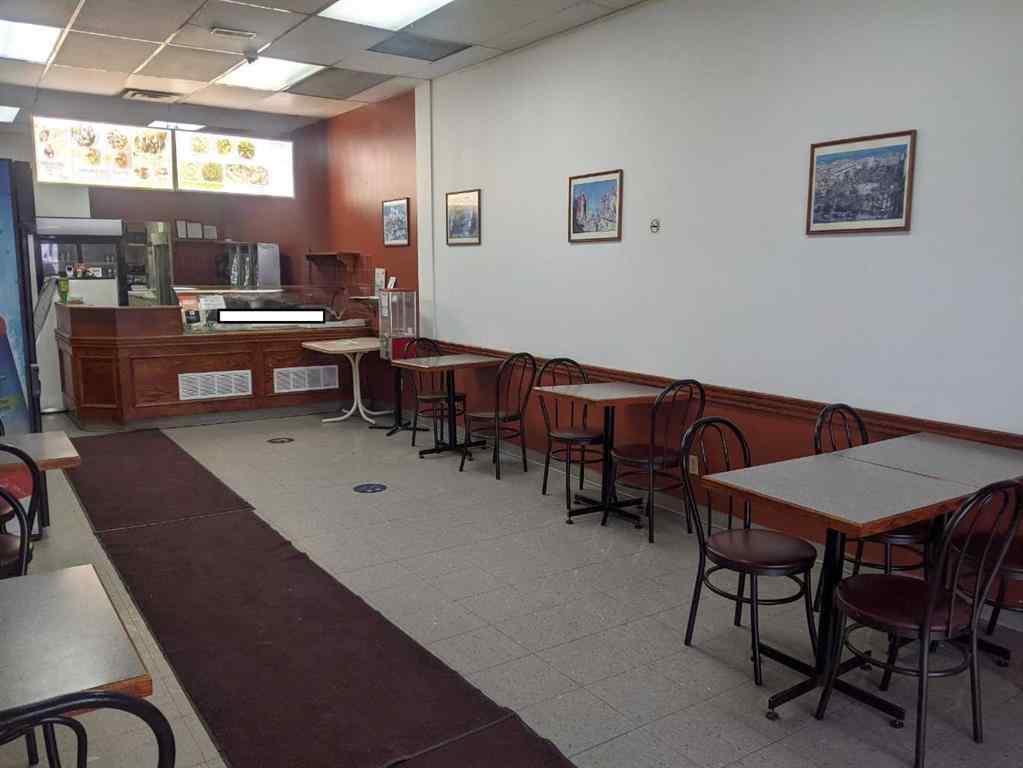 MLS® A2207338 - Unit #132 55 castleridge Boulevard NE in Castleridge Calgary, Commercial