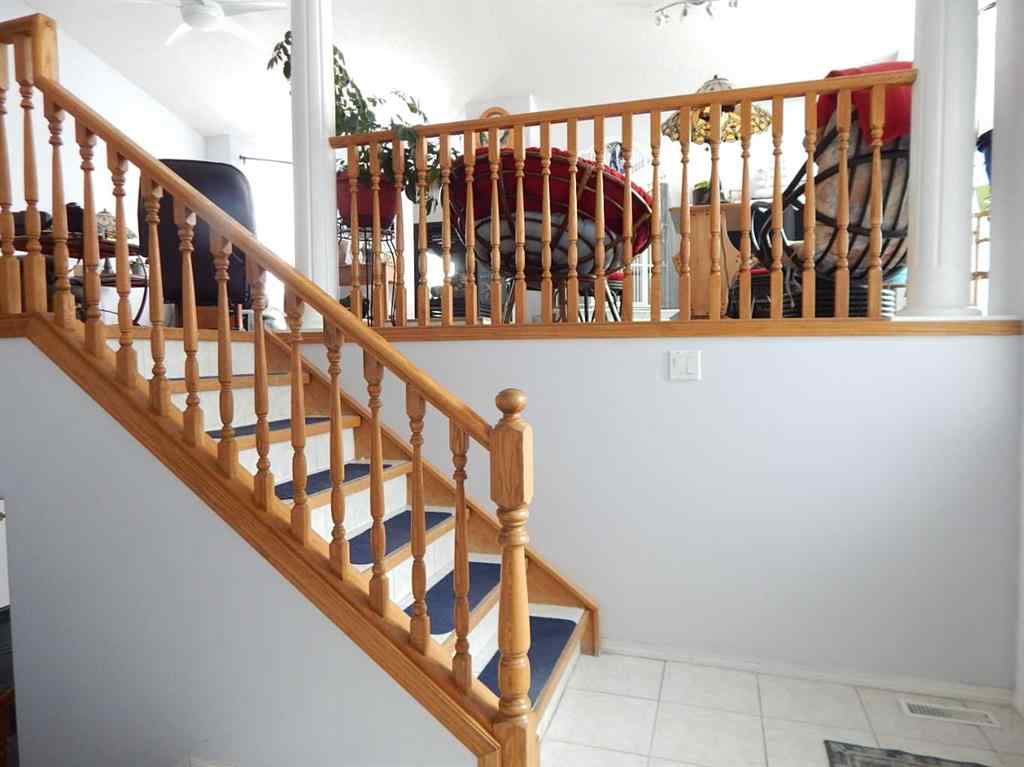 MLS® A2207339 - 10410 Chinchaga Drive  in NONE High Level, Residential