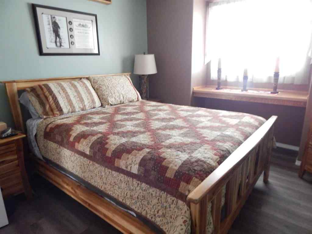 MLS® A2207339 - 10410 Chinchaga Drive  in NONE High Level, Residential