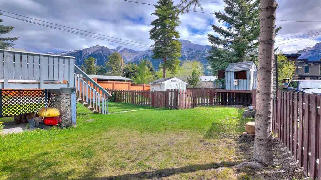 MLS® A2207341 - 1001 9 Avenue  in Lions Park Canmore, Residential