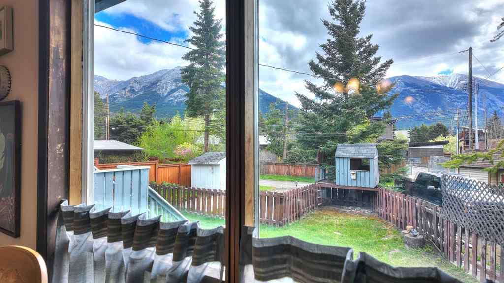 MLS® A2207341 - 1001 9 Avenue  in Lions Park Canmore, Residential