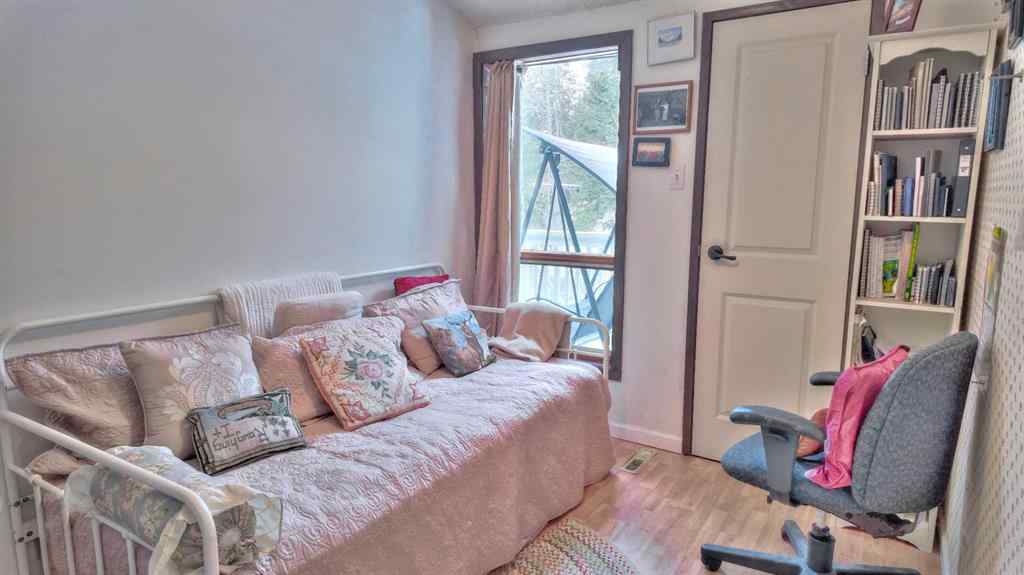 MLS® A2207341 - 1001 9 Avenue  in Lions Park Canmore, Residential